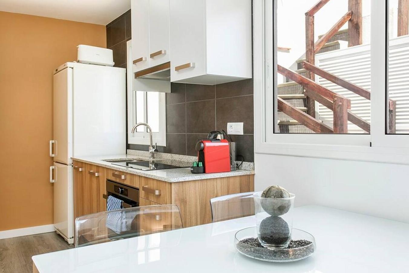 Cozy&New With Terrace Apartamento L'Hospitalet de Llobregat Exterior foto